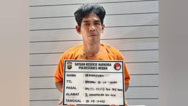 Penjual sabu di Jalan Karantina Medan ditangkap. [Dok Polrestabes Medan]